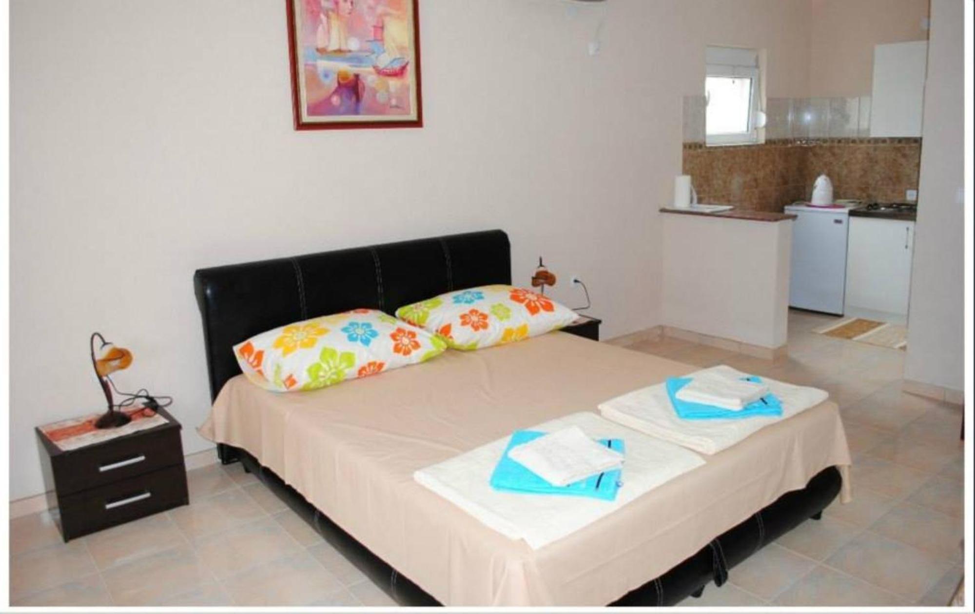 Apartments Anne Petrovac المظهر الخارجي الصورة