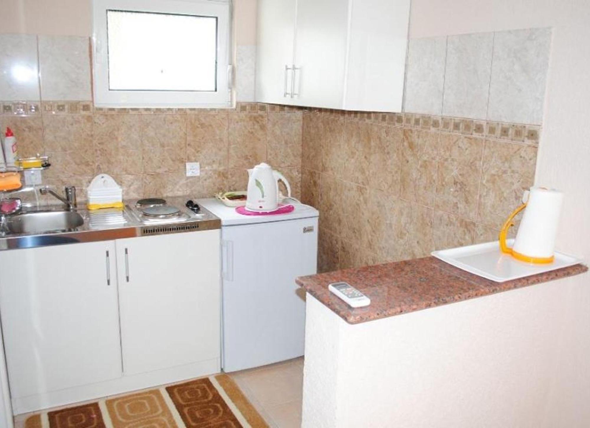 Apartments Anne Petrovac المظهر الخارجي الصورة