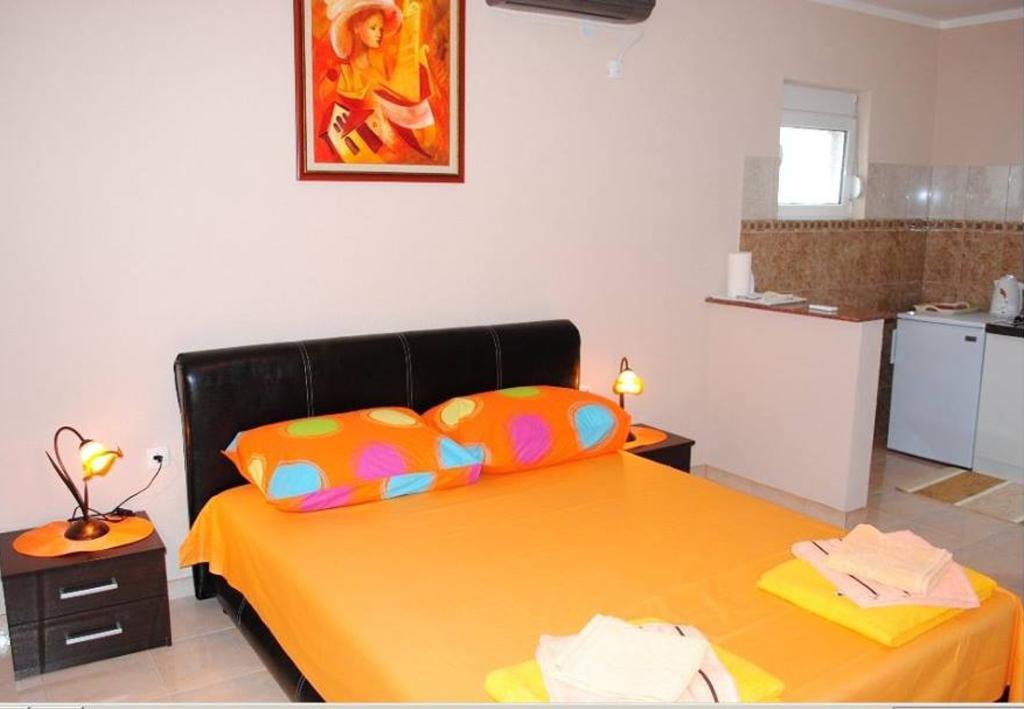 Apartments Anne Petrovac الغرفة الصورة